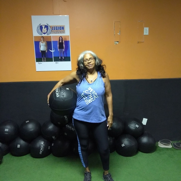 Meet your Posher, Sheila - Picture 1 of 1